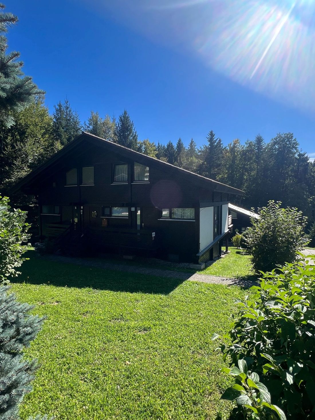 sehr ruhige Lage und viel grün